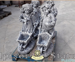 Set statuete grădinari cu roabe, gri patinat, model J6, J7. - 4
