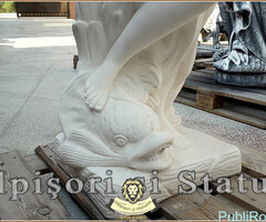 Statuetă domnița cu ulcea, alb marmorat, model S16. - 2