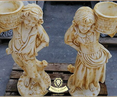 Set statuete copii cu coșulețe, galben patinat, model J3,J4. - 2